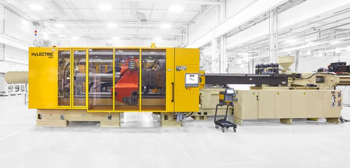 Complete Overview of Plastic Molding Machines and Their Manufacturing Benefits