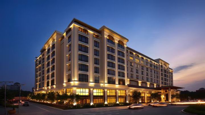 Avoid Poor Hotel Choices with Essential Torremolinos Accommodation Information